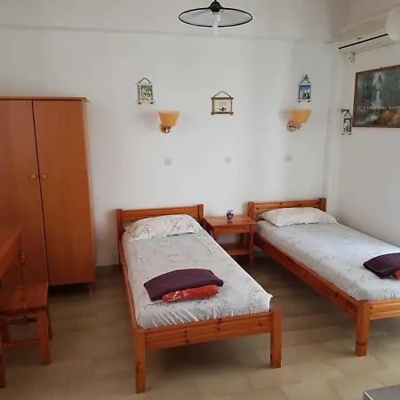 Family Run 2 Bed Studio Apartment 2 Kardamena (Kos)